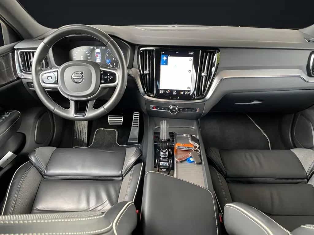 Volvo S60 B4 R-DESIGN BLACK NAVI-360°KAMERA-ACC 04/2021-photo-8