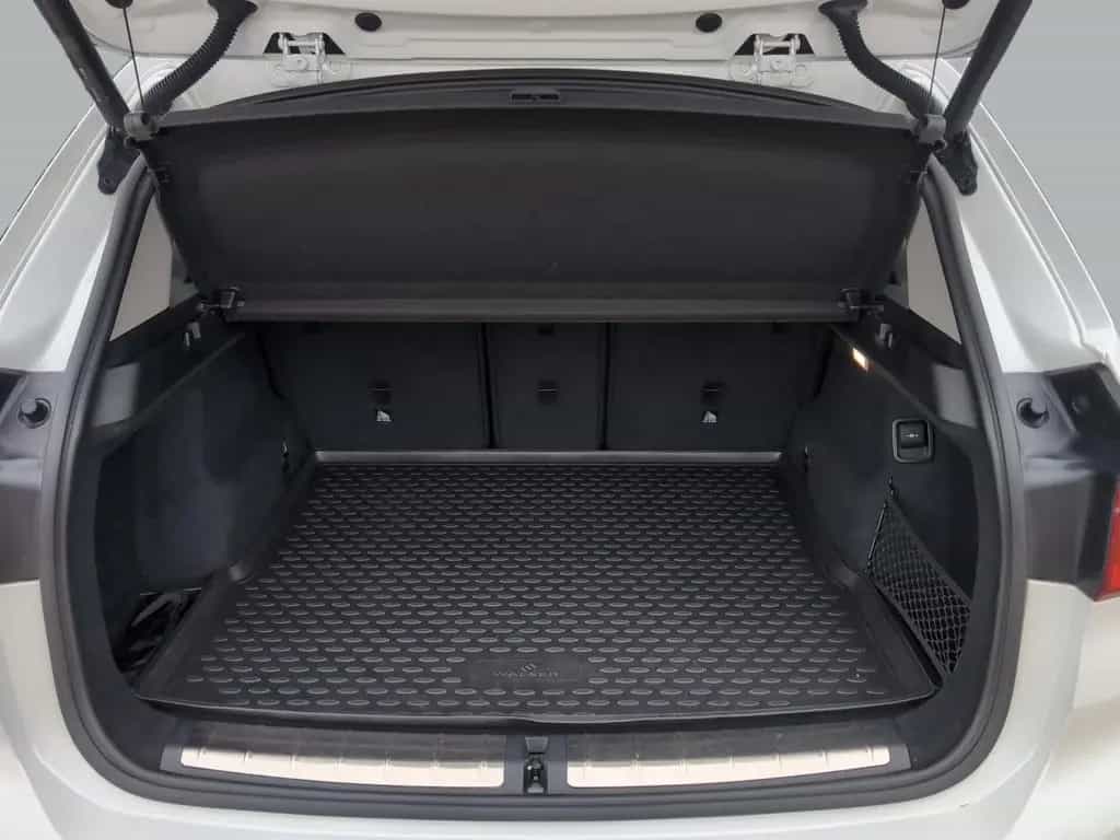 BMW X1 sDrive20i Sport Line Sport Line | AHK RFK BT 09/2018-photo-28