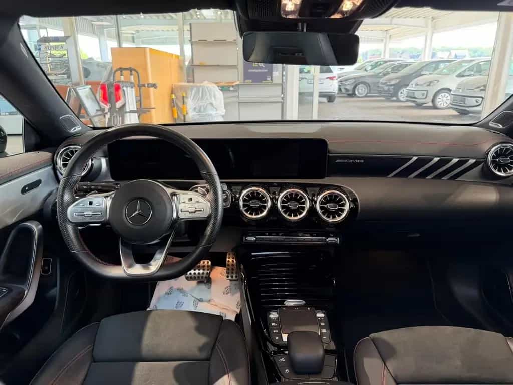 Mercedes-Benz CLA 35 AMG Shooting Brake CLA Shooting Brake AMG 35 4Matic Pano Burmeister 03/2021-photo-9