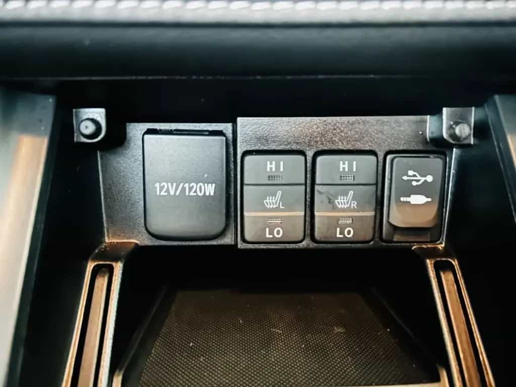 Toyota Auris Team D *Kamera*Shz*Tempomat* 09/2018-photo-17