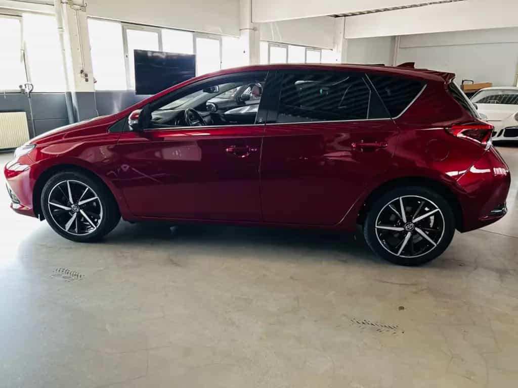 Toyota Auris Team D *Kamera*Shz*Tempomat* 09/2018-photo-2