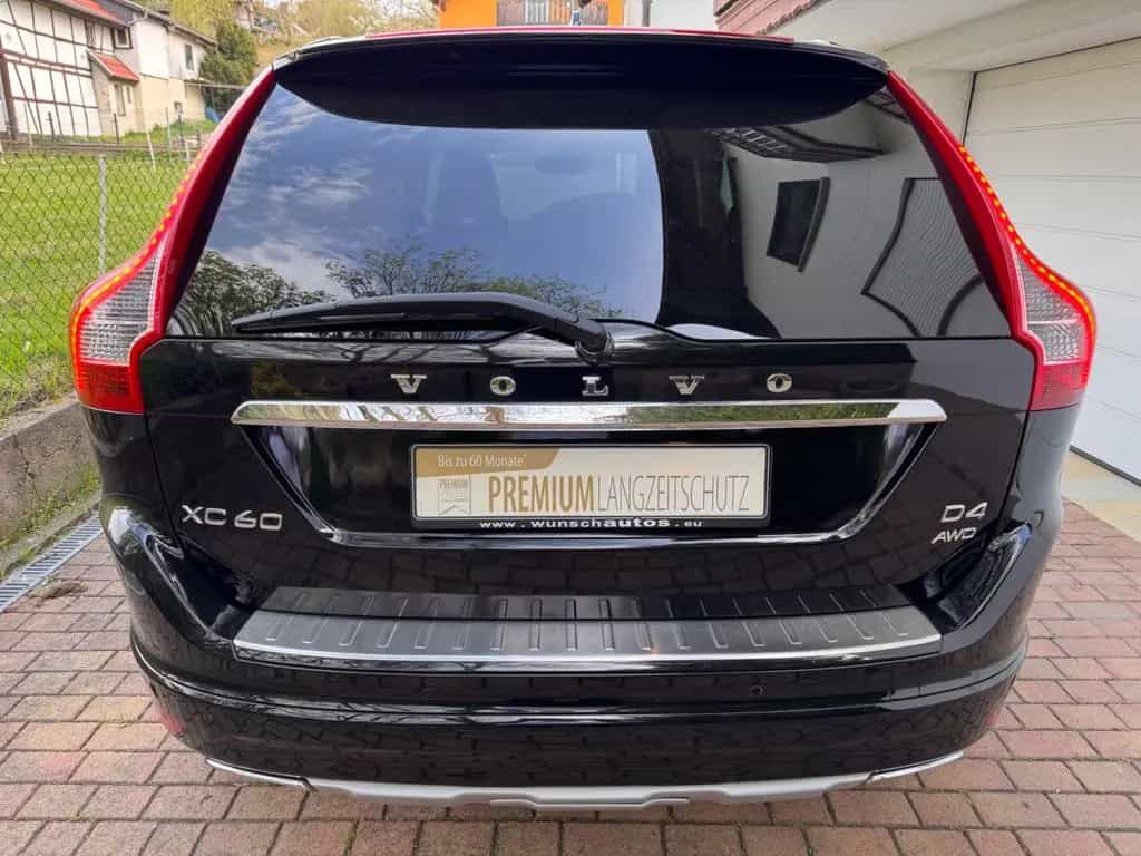 Volvo XC60 XC 60 Summum AWD GEARTRONIK VOLLAUSSTATTUNG 06/2017-photo-2