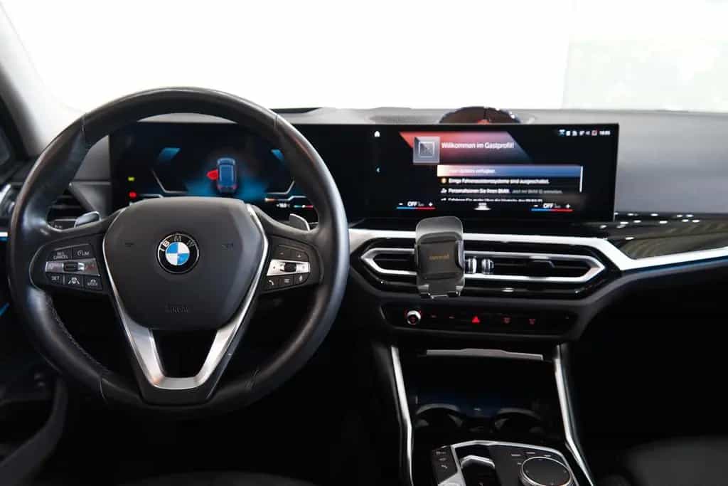BMW 320 Touring 320 d*KAM*NAV*SHZ*Sport*LED* 04/2023-photo-14