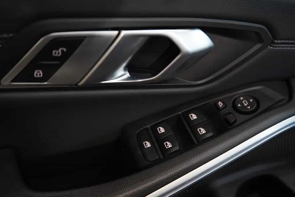 BMW 320 Touring 320 d*KAM*NAV*SHZ*Sport*LED* 04/2023-photo-15