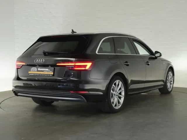 Audi A4 AVANT TFSI SPORT S-TRONIC+NAVI+RÜCKFAHRKAMERA 06/2018-photo-2
