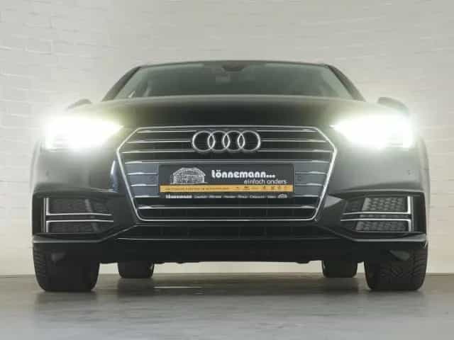 Audi A4 AVANT TFSI SPORT S-TRONIC+NAVI+RÜCKFAHRKAMERA 06/2018-photo-29
