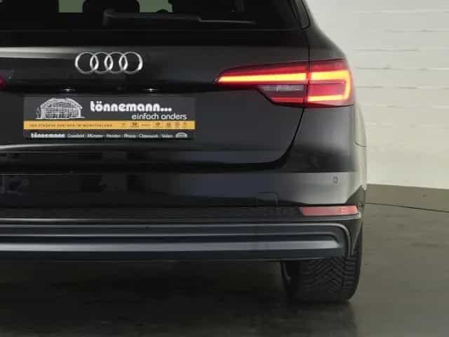 Audi A4 AVANT TFSI SPORT S-TRONIC+NAVI+RÜCKFAHRKAMERA 06/2018-photo-34