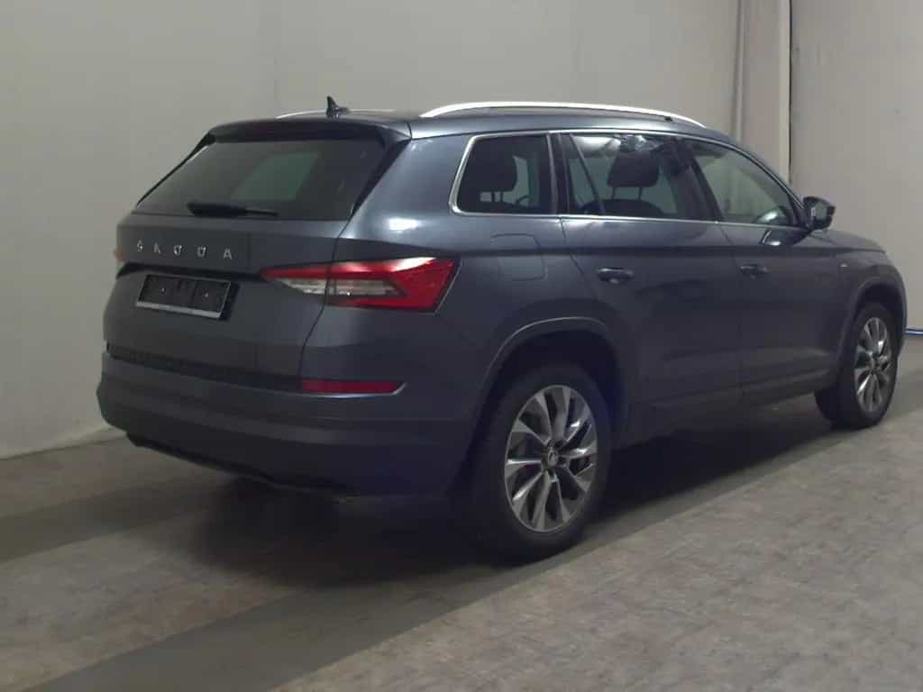 Skoda Kodiaq 2.0 TSI Clever Navi LED Pano vc Kamera 03/2021-photo-3