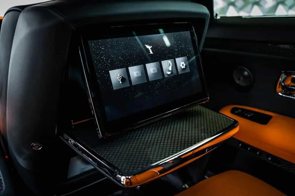 Rolls-Royce Ghost Black Badge - Shooting Star - Rear Theatre 02/2025-photo-20