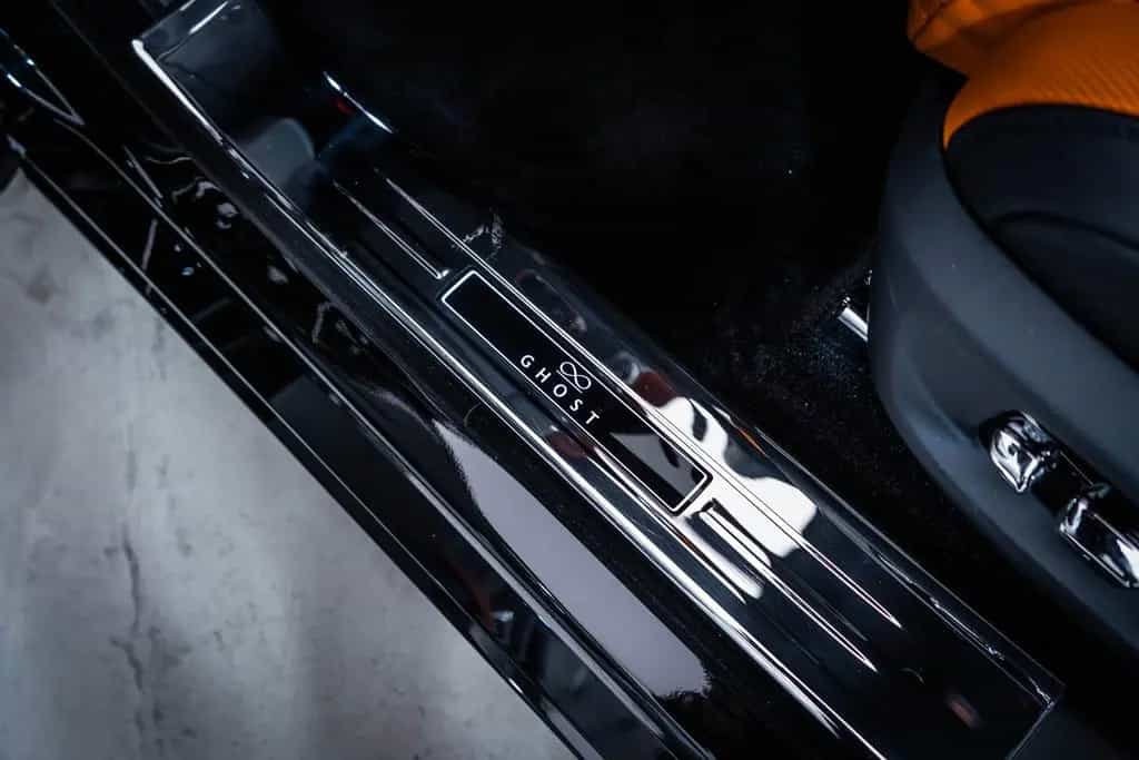Rolls-Royce Ghost Black Badge - Shooting Star - Rear Theatre 02/2025-photo-22