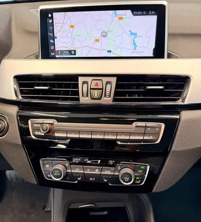 BMW X1 sDrive18d Aut. Advantage 02/2022-photo-7