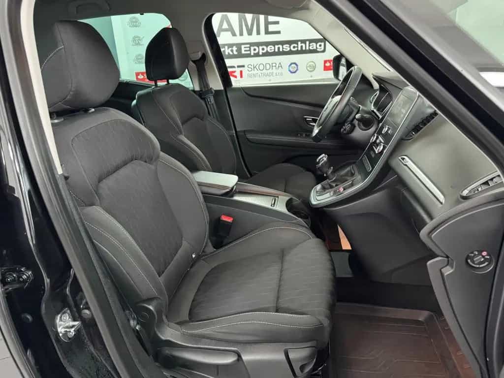 Renault Scenic IV 1.3 TCe Limited Kamera LED BT Navi AHK 12/2018-photo-16