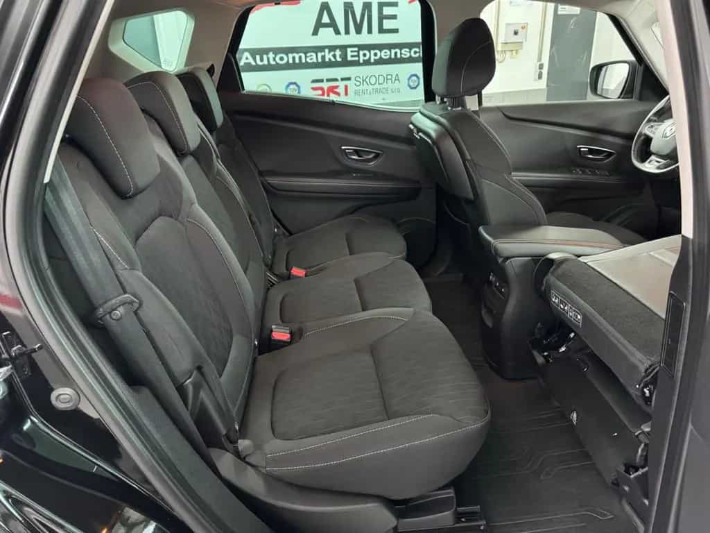 Renault Scenic IV 1.3 TCe Limited Kamera LED BT Navi AHK 12/2018-photo-21