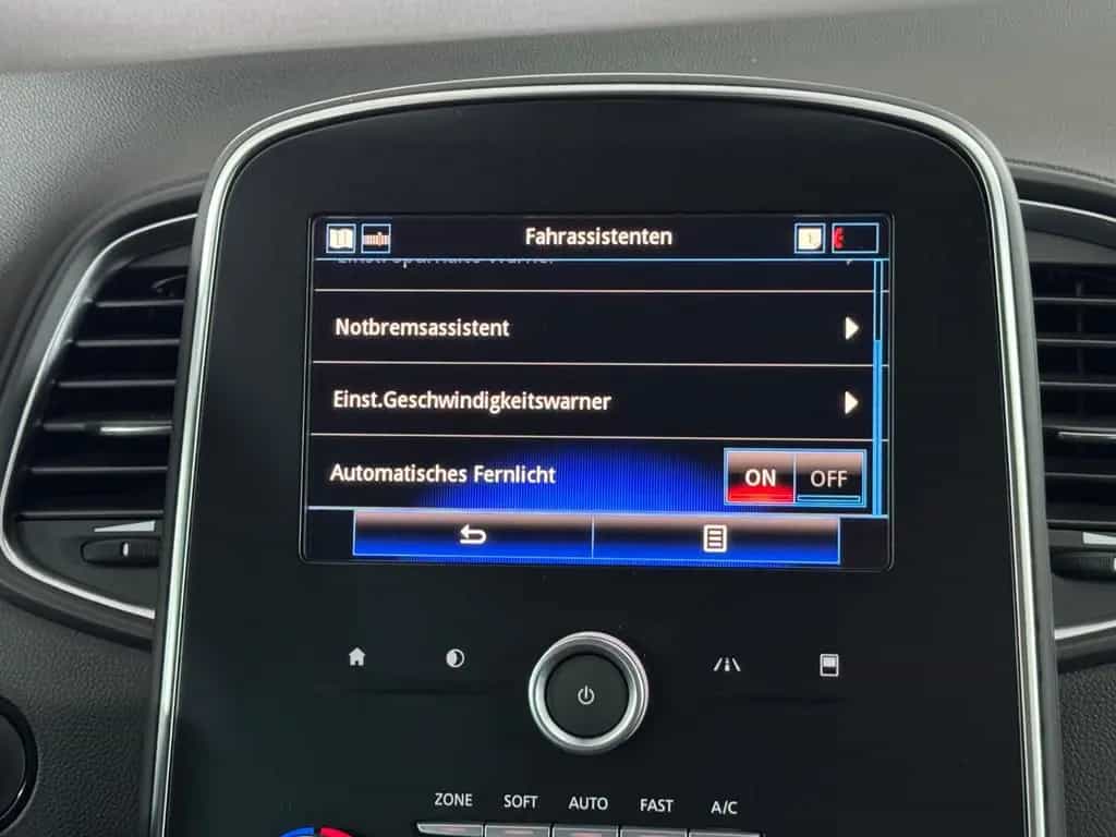 Renault Scenic IV 1.3 TCe Limited Kamera LED BT Navi AHK 12/2018-photo-36