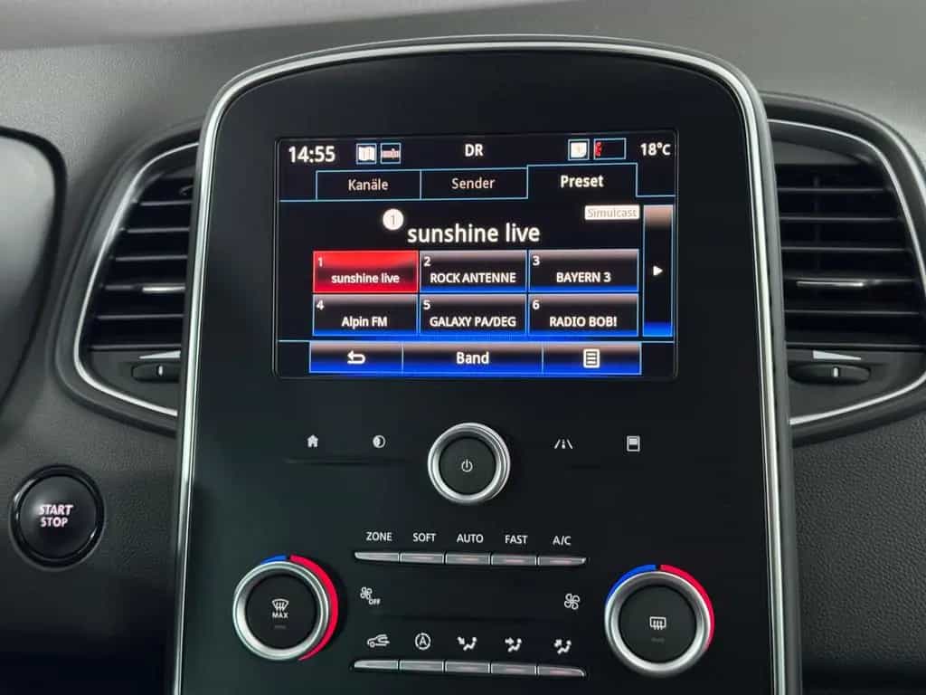 Renault Scenic IV 1.3 TCe Limited Kamera LED BT Navi AHK 12/2018-photo-37