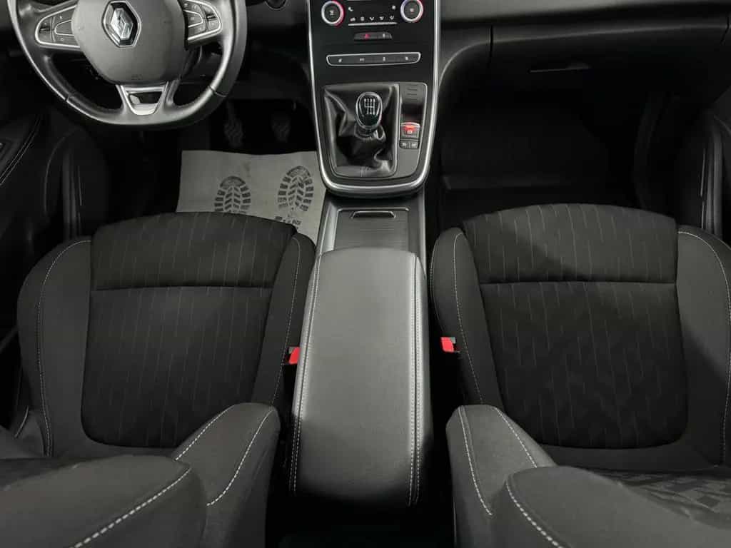 Renault Scenic IV 1.3 TCe Limited Kamera LED BT Navi AHK 12/2018-photo-39