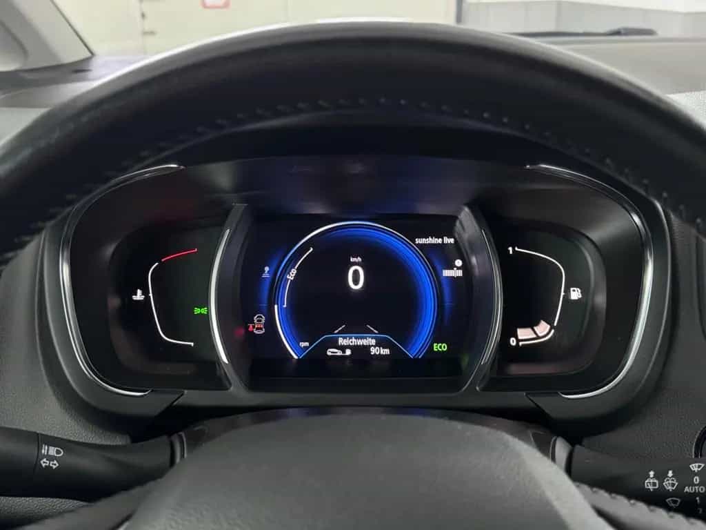 Renault Scenic IV 1.3 TCe Limited Kamera LED BT Navi AHK 12/2018-photo-45
