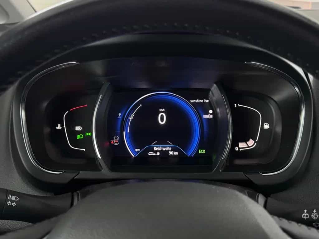 Renault Scenic IV 1.3 TCe Limited Kamera LED BT Navi AHK 12/2018-photo-46