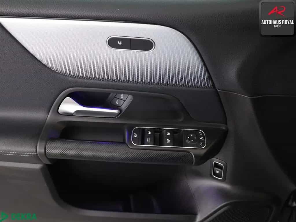 Mercedes-Benz GLB 200 d STYLE PANO,AMBIENTE,KAMERA,SPURHALTE 01/2021-photo-13