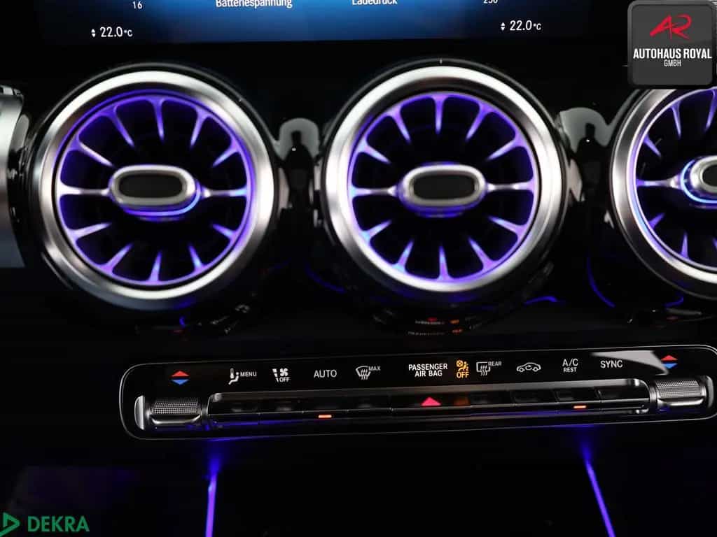 Mercedes-Benz GLB 200 d STYLE PANO,AMBIENTE,KAMERA,SPURHALTE 01/2021-photo-20