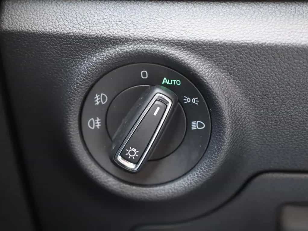 Skoda Kamiq Monte Carlo*CarPlay*ACC*Virtual*Pano*18" 12/2021-photo-17