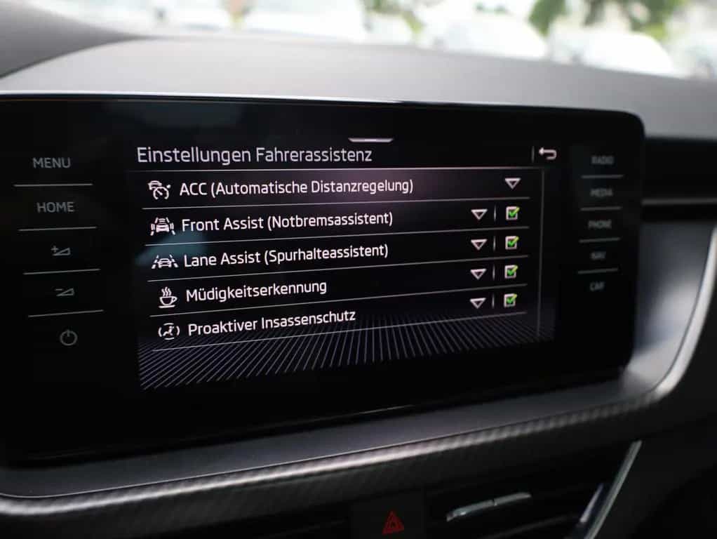 Skoda Kamiq Monte Carlo*CarPlay*ACC*Virtual*Pano*18" 12/2021-photo-24