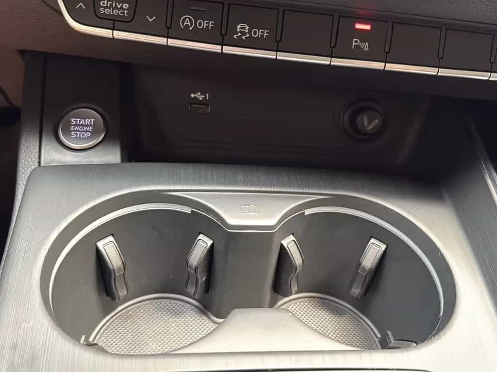 Audi A4 Avant quattro sport S-line Pano AHK MatrixLED 01/2018-photo-21