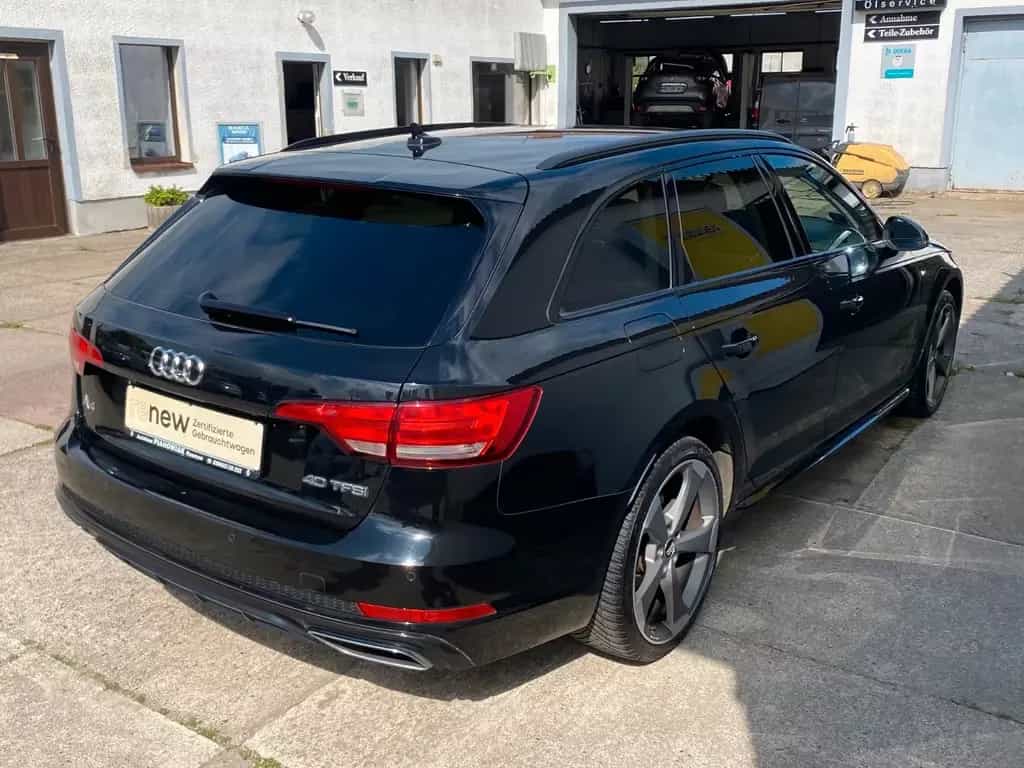 Audi A4 Avant 40 TFSI sport 08/2019-photo-4