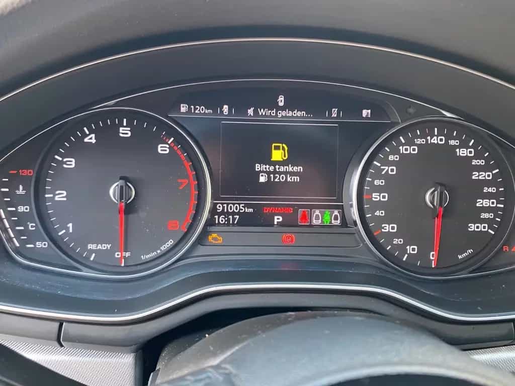 Audi A4 Avant 40 TFSI sport 08/2019-photo-5