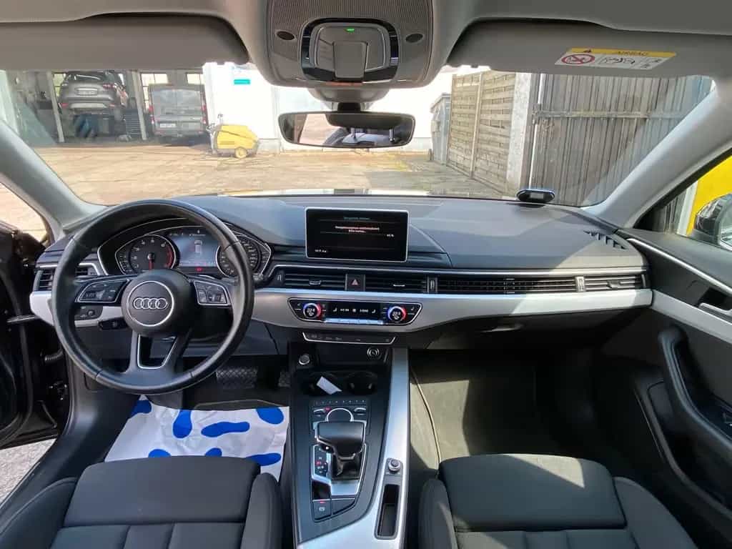 Audi A4 Avant 40 TFSI sport 08/2019-photo-6