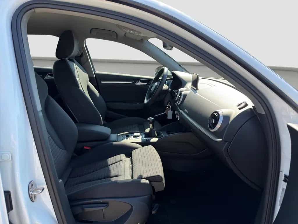 Audi A3 Sportback sport 1.0 TFSI App Navi PDC Licht&S 06/2017-photo-13