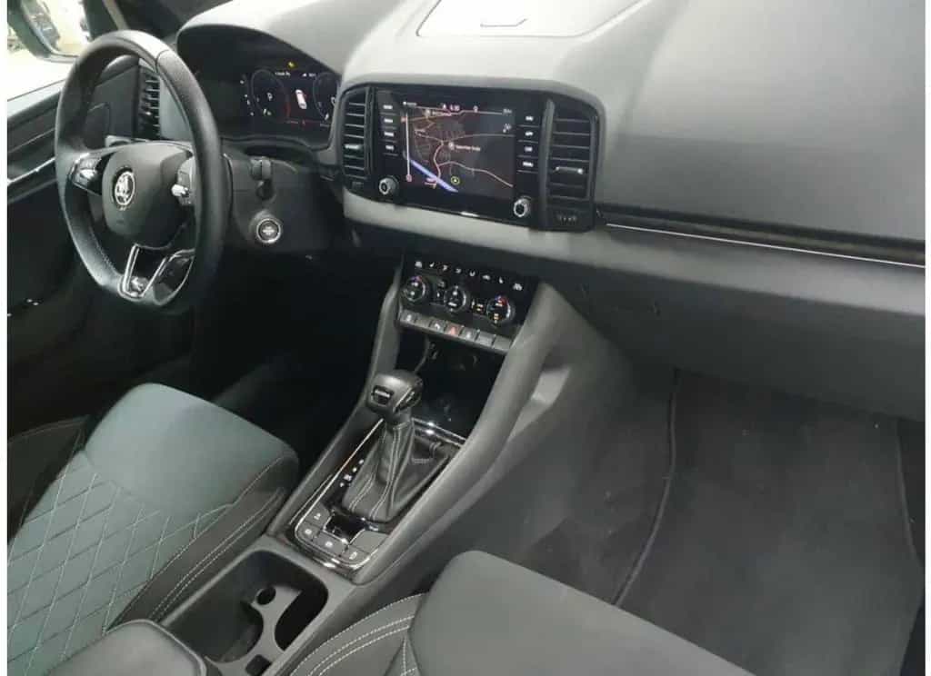 Skoda Karoq Sportline 1.5 TSI 01/2023-photo-4