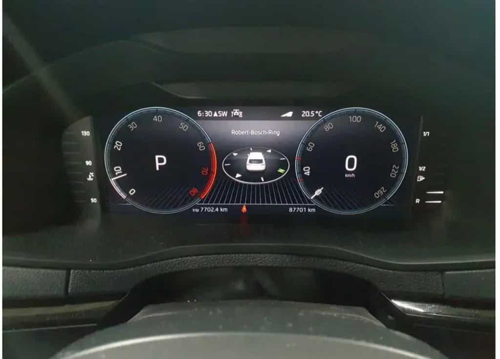 Skoda Karoq Sportline 1.5 TSI 01/2023-photo-5