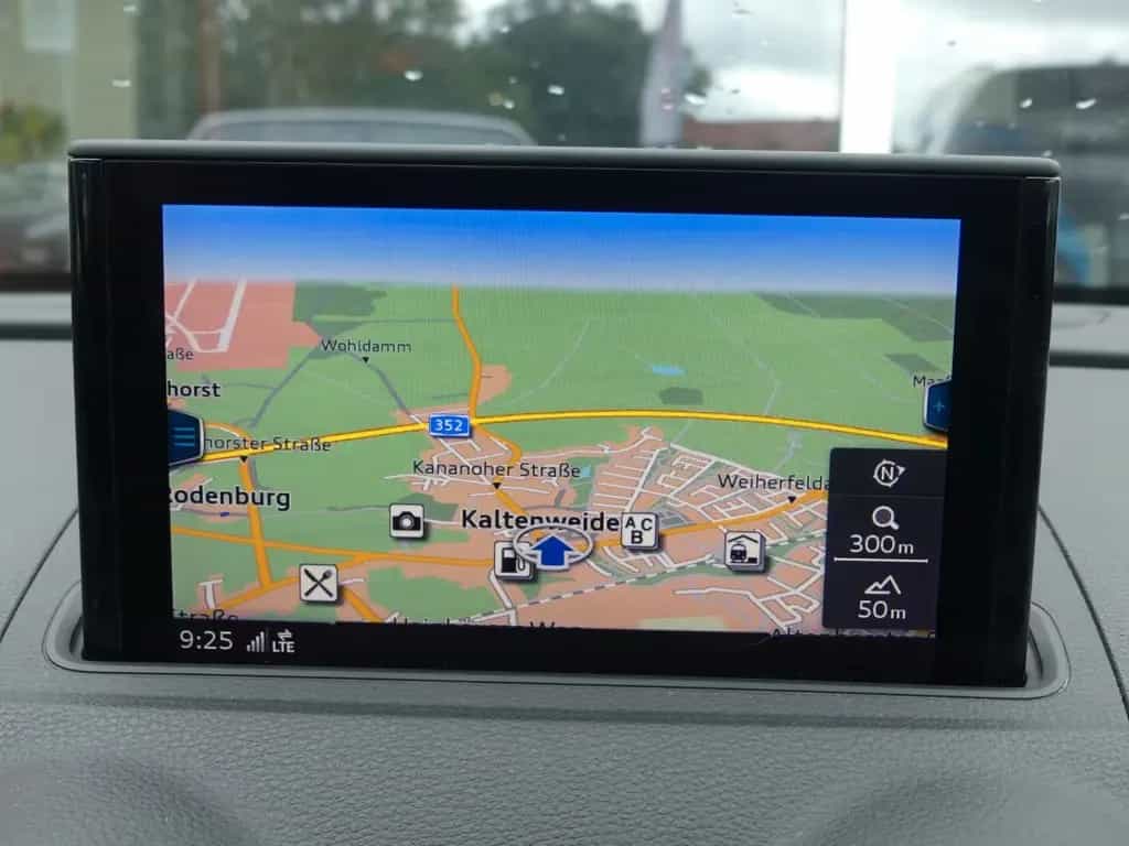 Audi A3 Cabriolet 35 TFSI sport Navi*SHZ*Bluetooth 03/2019-photo-11