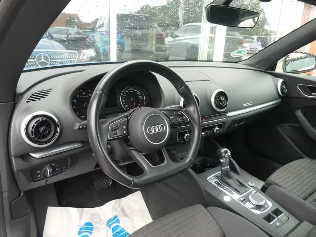 Audi A3 Cabriolet 35 TFSI sport Navi*SHZ*Bluetooth 03/2019-photo-9
