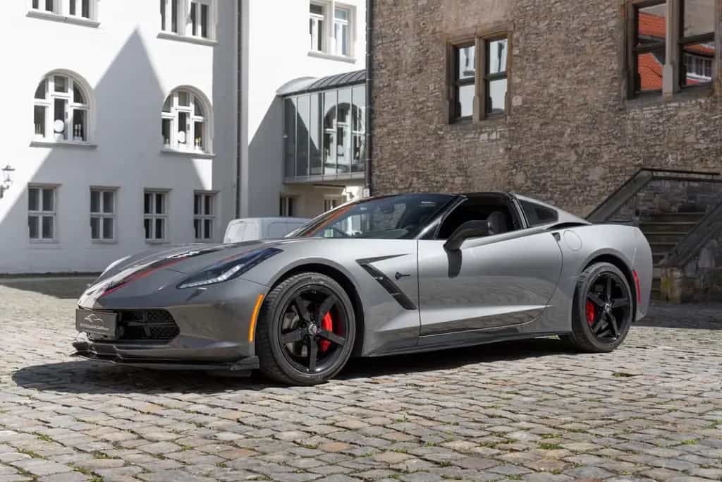 Corvette C7 6.2 Stingray 2LT HUD BOSE NAV KAM SHZ/K 05/2015-photo-0
