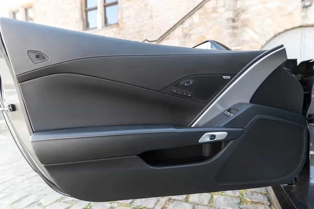 Corvette C7 6.2 Stingray 2LT HUD BOSE NAV KAM SHZ/K 05/2015-photo-18
