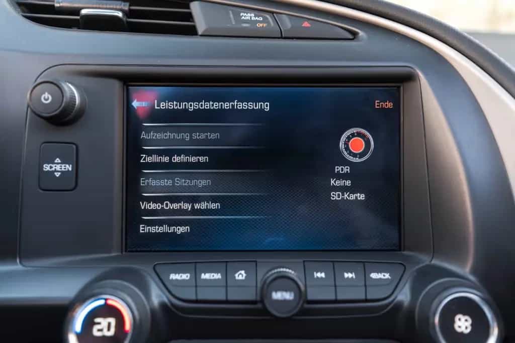 Corvette C7 6.2 Stingray 2LT HUD BOSE NAV KAM SHZ/K 05/2015-photo-21