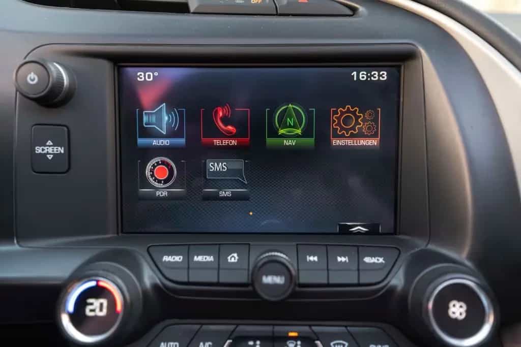 Corvette C7 6.2 Stingray 2LT HUD BOSE NAV KAM SHZ/K 05/2015-photo-22