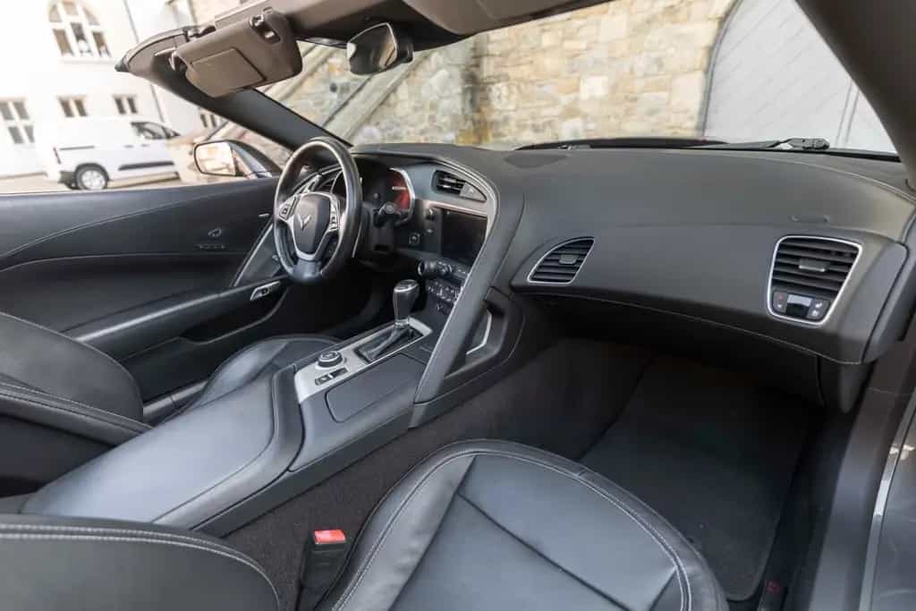 Corvette C7 6.2 Stingray 2LT HUD BOSE NAV KAM SHZ/K 05/2015-photo-7