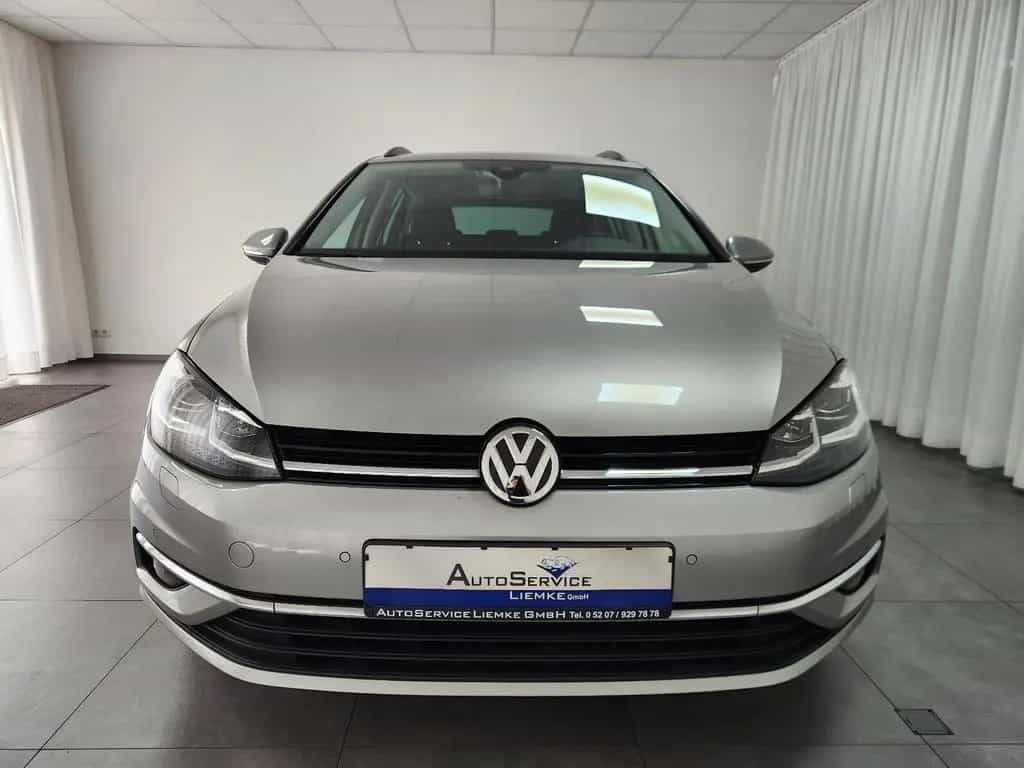 Volkswagen Golf Variant Comfortline ACC LED CarPlay M&S Kam 10/2017-photo-1