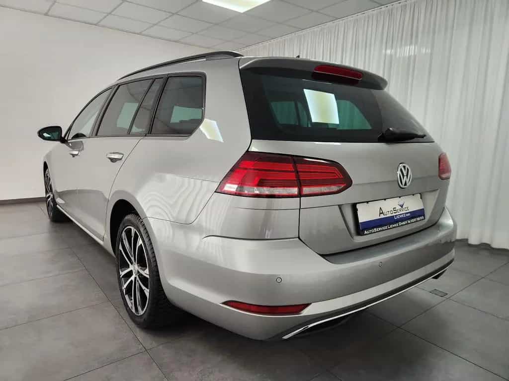 Volkswagen Golf Variant Comfortline ACC LED CarPlay M&S Kam 10/2017-photo-6