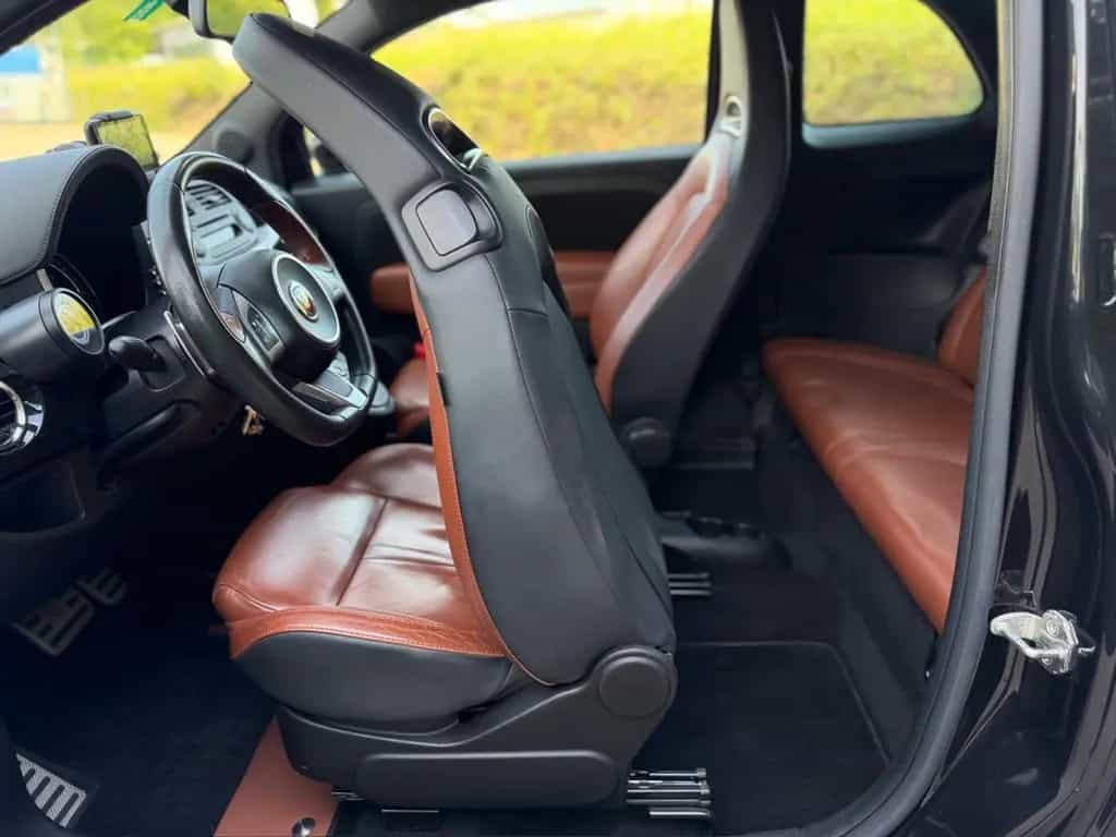 Abarth 595 Turismo 1.4 T-Jet 16V 595 Turismo MTA Tu... 04/2016-photo-13
