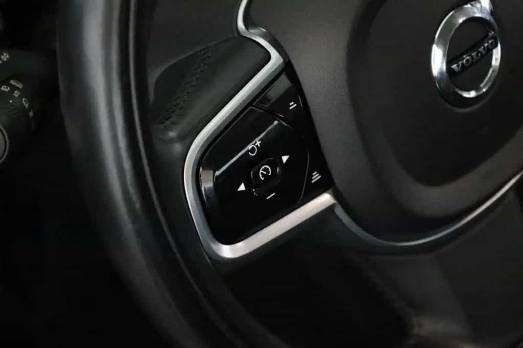 Volvo S60 B4 Inscription LED Pano Navi HK ACC STHZ 360 02/2022-photo-16