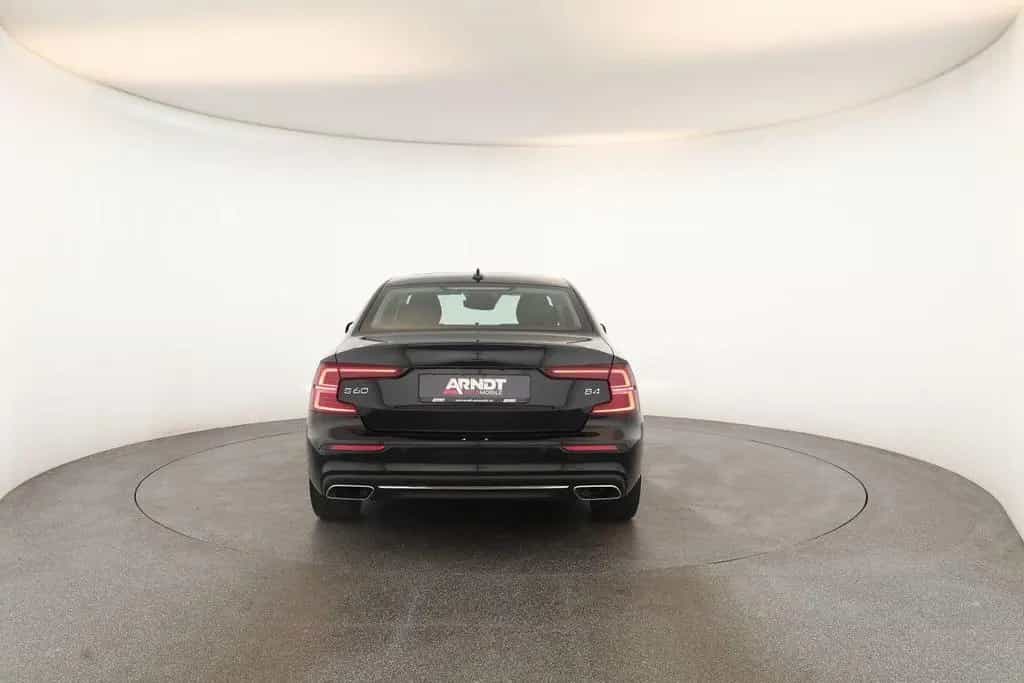 Volvo S60 B4 Inscription LED Pano Navi HK ACC STHZ 360 02/2022-photo-21