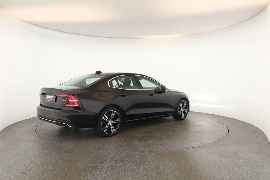 Volvo S60 B4 Inscription LED Pano Navi HK ACC STHZ 360 02/2022-photo-24