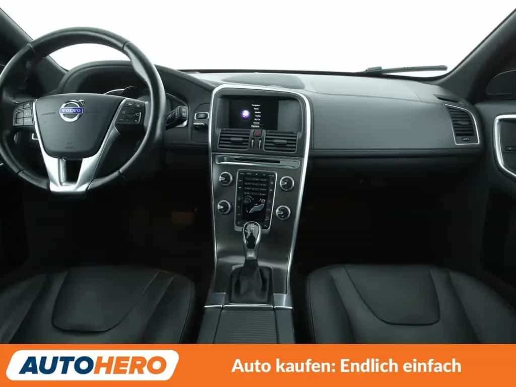 Volvo XC60 3.0 T6 Summum AWD Aut.*NAVI*ACC*CAM*PDC*SHZ 03/2015-photo-11