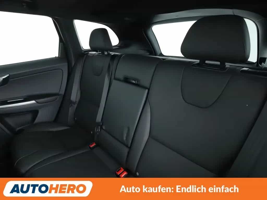 Volvo XC60 3.0 T6 Summum AWD Aut.*NAVI*ACC*CAM*PDC*SHZ 03/2015-photo-13