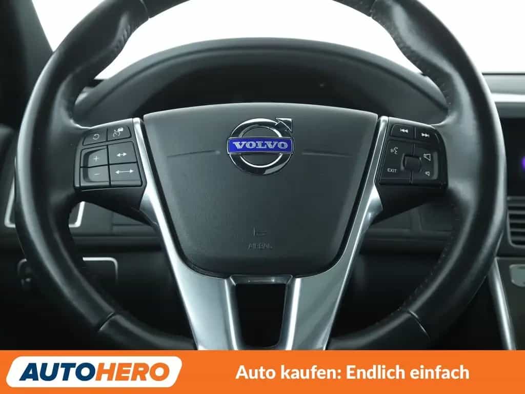 Volvo XC60 3.0 T6 Summum AWD Aut.*NAVI*ACC*CAM*PDC*SHZ 03/2015-photo-18