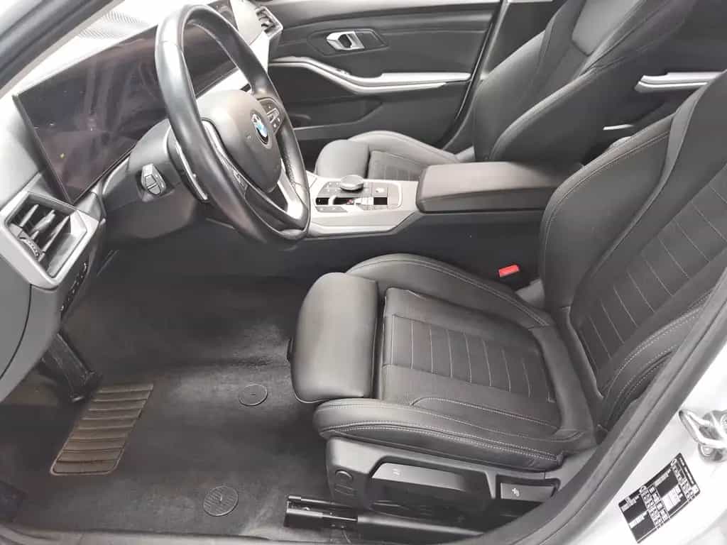 BMW 320 dA Touring T-Leder Navi LED PDC SHZ 04/2023-photo-8